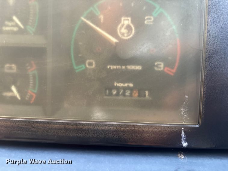 image for item EC3846 1992 Case 660 trencher