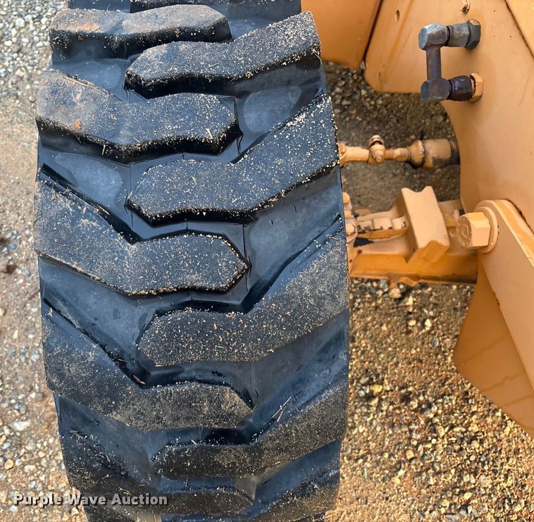 image for item EC3846 1992 Case 660 trencher