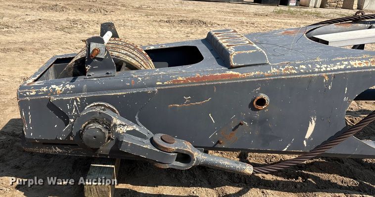 image for item EC4410 1976 Link-Belt LS 518 crane