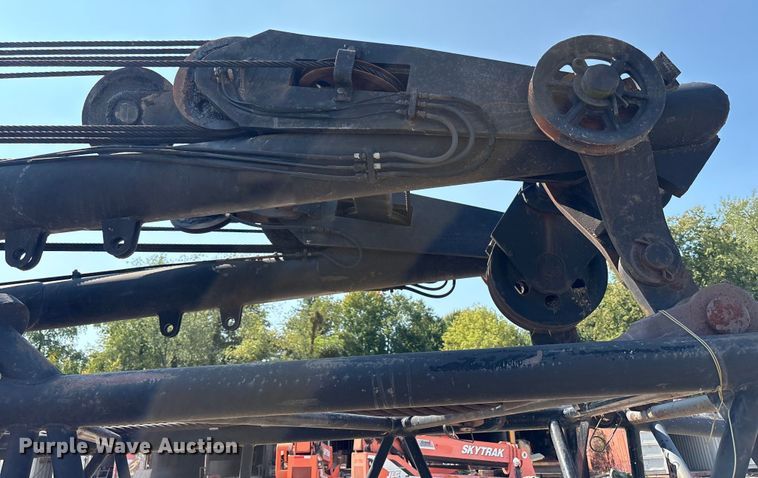 image for item EC4410 1976 Link-Belt LS 518 crane