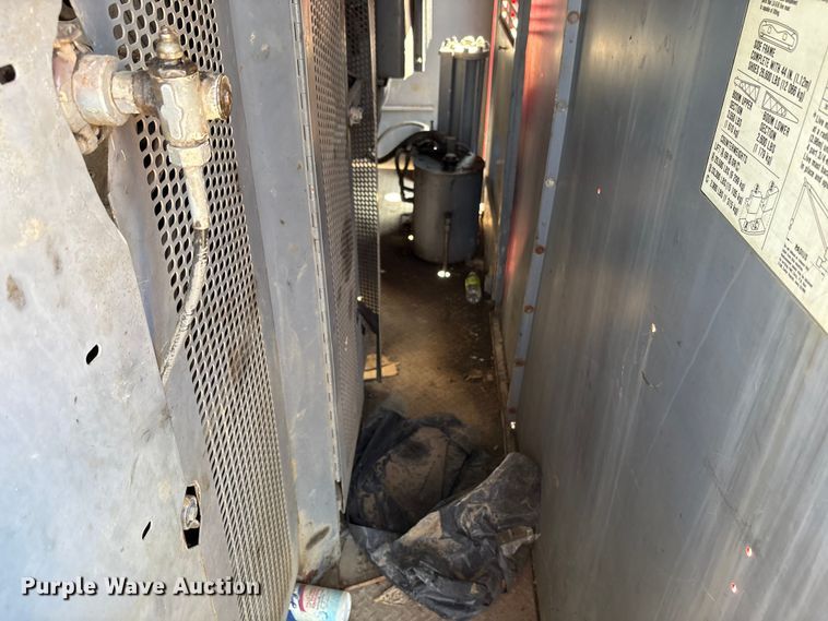 image for item EC4410 1976 Link-Belt LS 518 crane