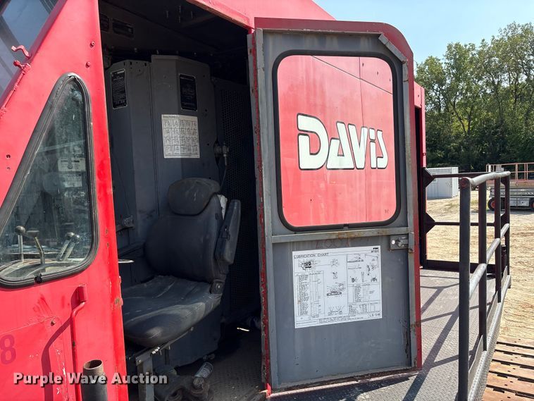 image for item EC4410 1976 Link-Belt LS 518 crane