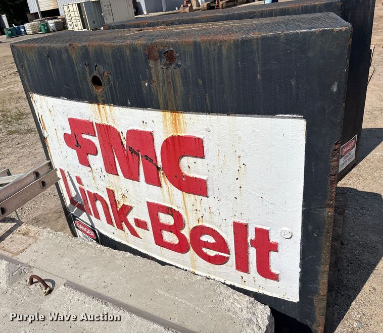 image for item EC4410 1976 Link-Belt LS 518 crane