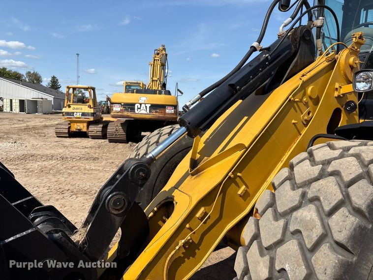 image for item EC4411 2007 Caterpillar 930G wheel loader