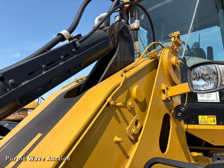 image for item EC4411 2007 Caterpillar 930G wheel loader