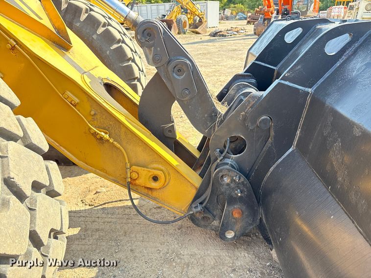 image for item EC4411 2007 Caterpillar 930G wheel loader