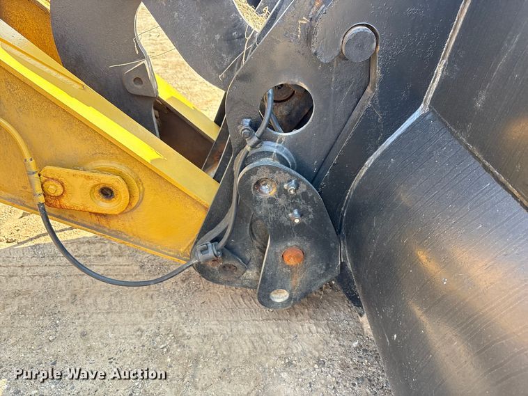 image for item EC4411 2007 Caterpillar 930G wheel loader