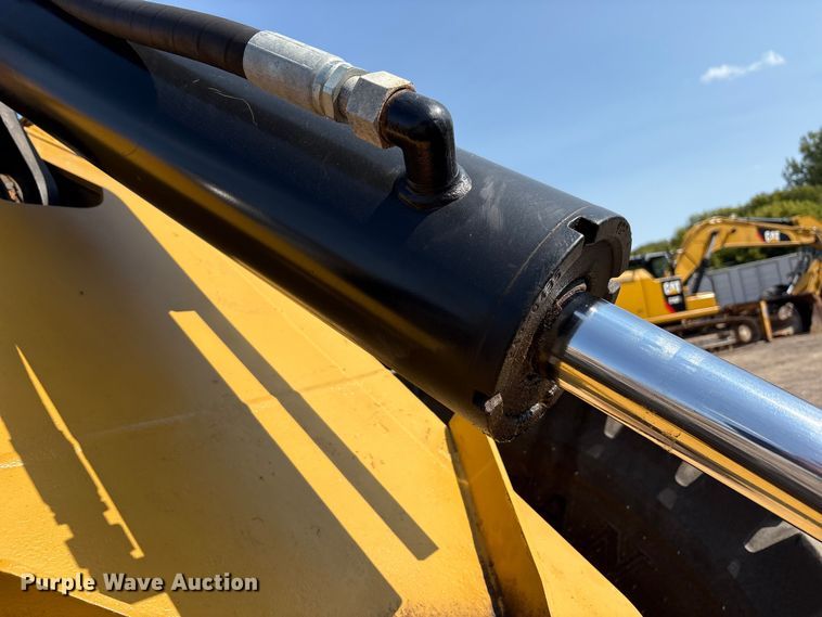 image for item EC4411 2007 Caterpillar 930G wheel loader