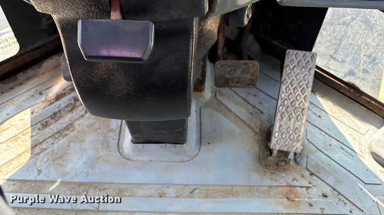 image for item EC4411 2007 Caterpillar 930G wheel loader