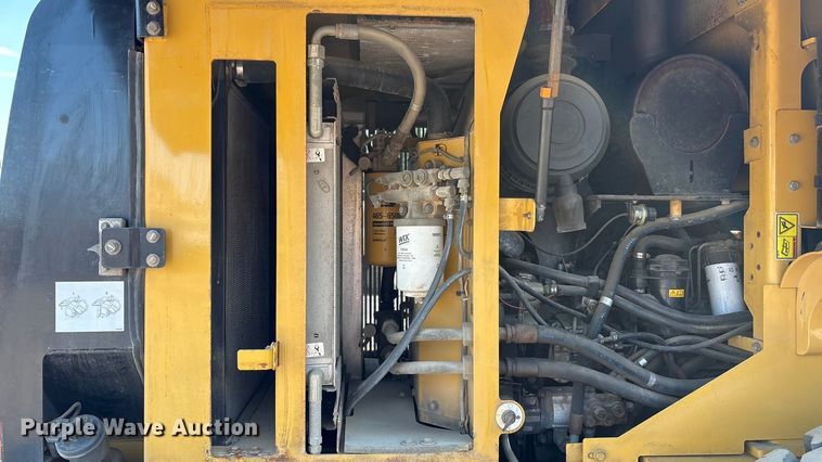 image for item EC4411 2007 Caterpillar 930G wheel loader