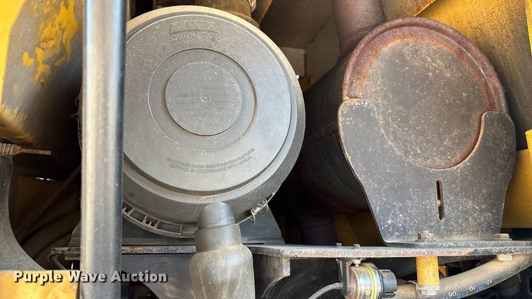 image for item EC4411 2007 Caterpillar 930G wheel loader