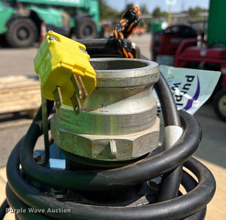 image for item EC4431 (4) submersible pumps