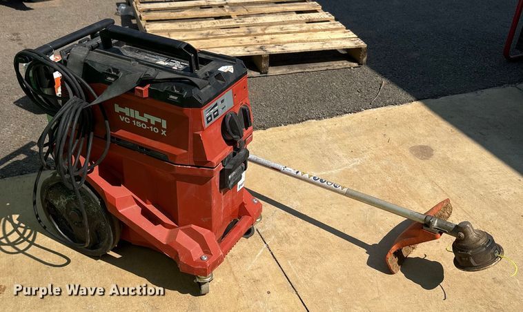 image for item EC4432 Lawn equipment