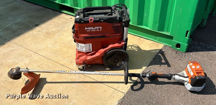 image for item EC4432 Lawn equipment