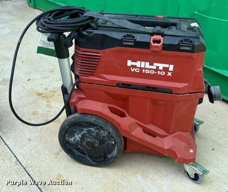 image for item EC4432 Lawn equipment