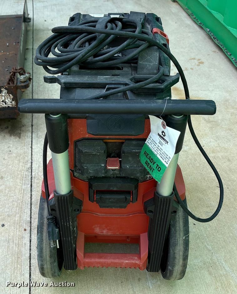 image for item EC4432 Lawn equipment