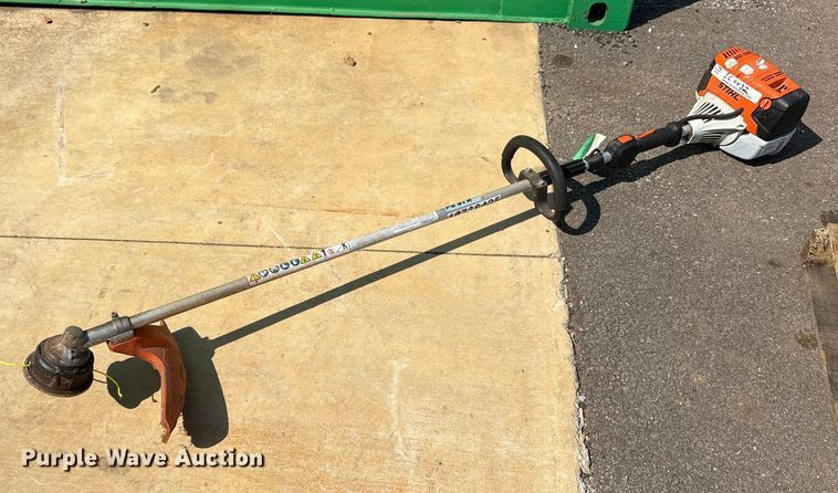 image for item EC4432 Lawn equipment