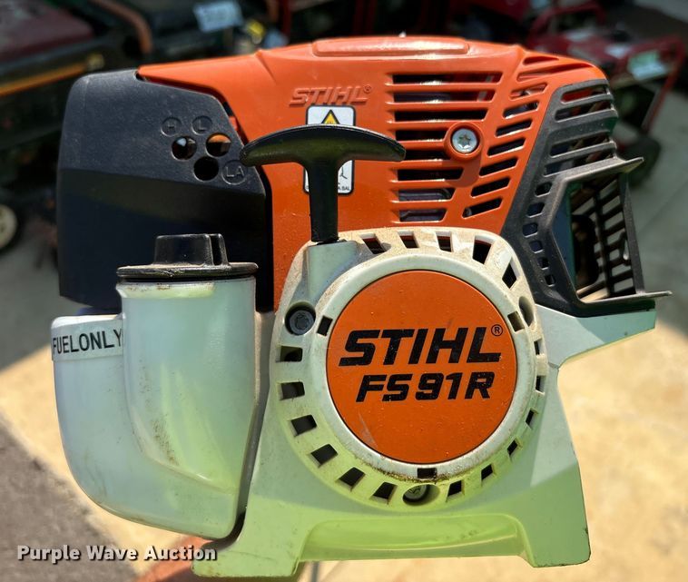 image for item EC4432 Lawn equipment