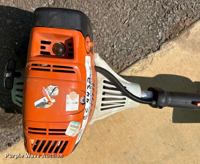 image for item EC4432 Lawn equipment