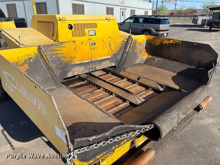 image for item EC7993 2016 Carlson CP100 paver