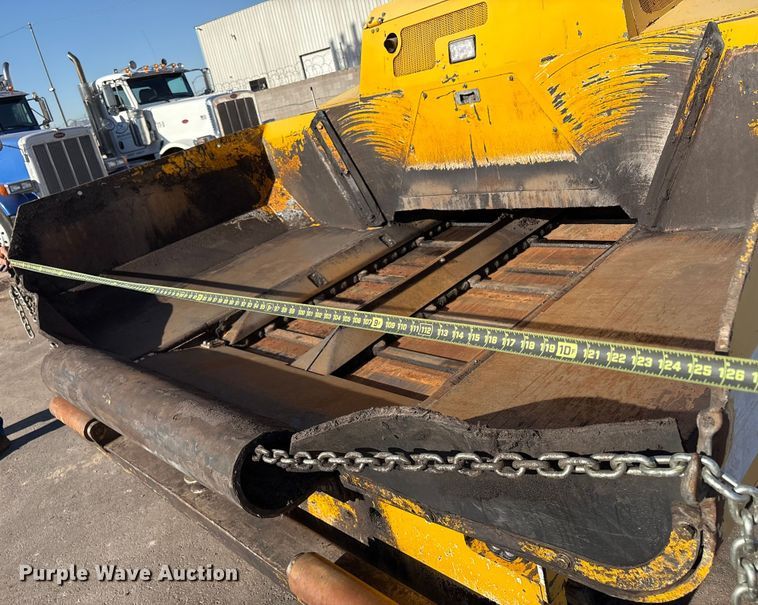 image for item EC7993 2016 Carlson CP100 paver