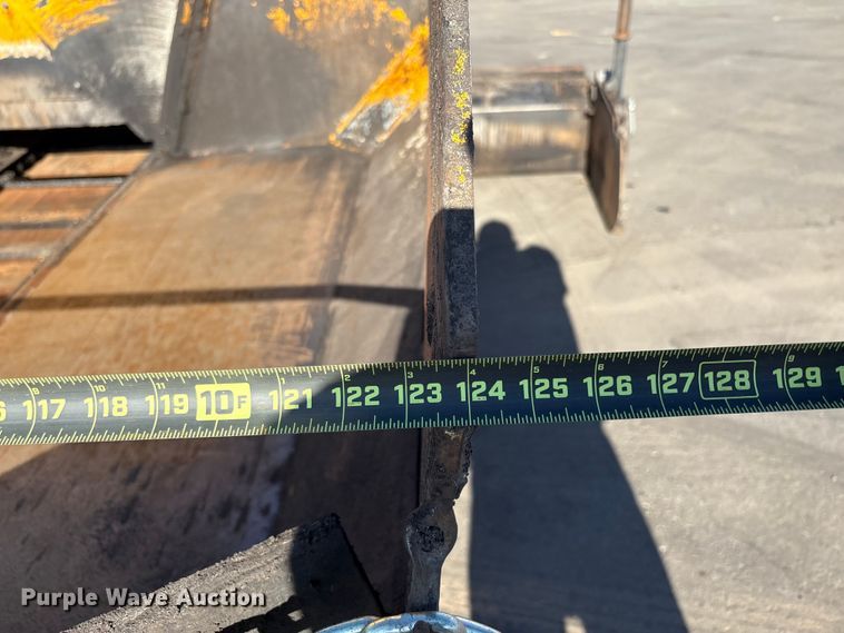 image for item EC7993 2016 Carlson CP100 paver