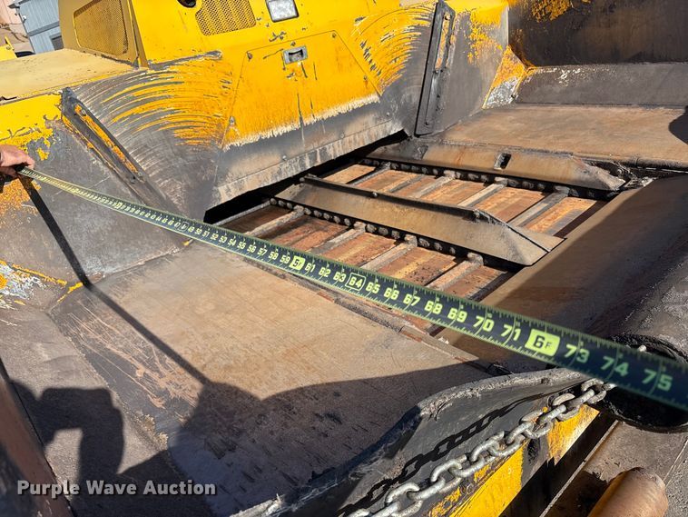 image for item EC7993 2016 Carlson CP100 paver