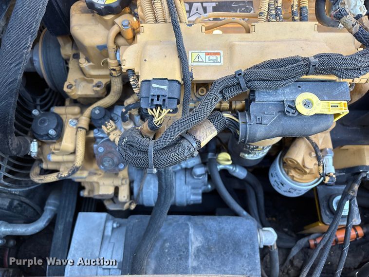 image for item EC7993 2016 Carlson CP100 paver