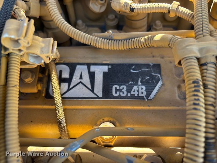 image for item EC7993 2016 Carlson CP100 paver