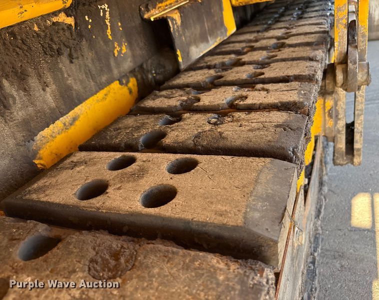 image for item EC7993 2016 Carlson CP100 paver