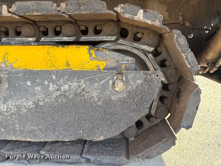 image for item EC7993 2016 Carlson CP100 paver