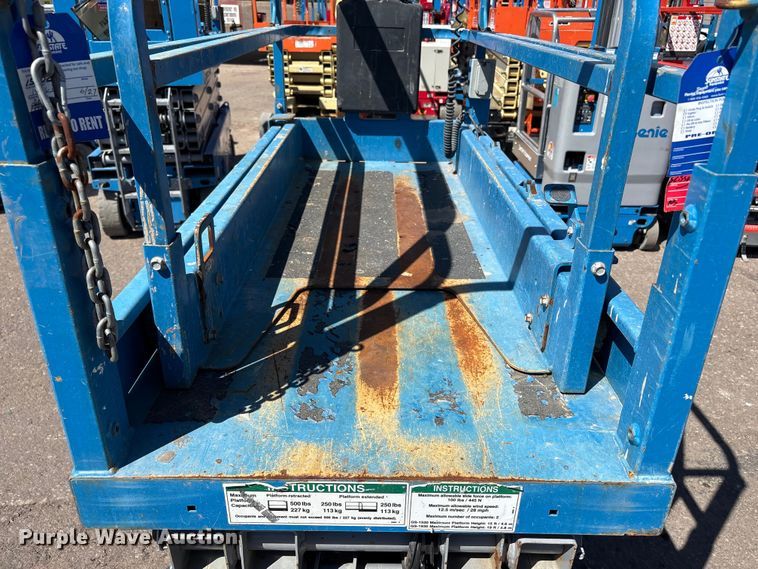 image for item EC8000 Genie GS1930 scissor lift