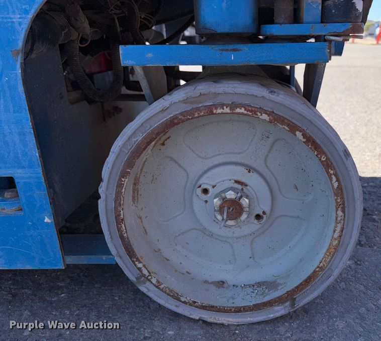 image for item EC8000 Genie GS1930 scissor lift