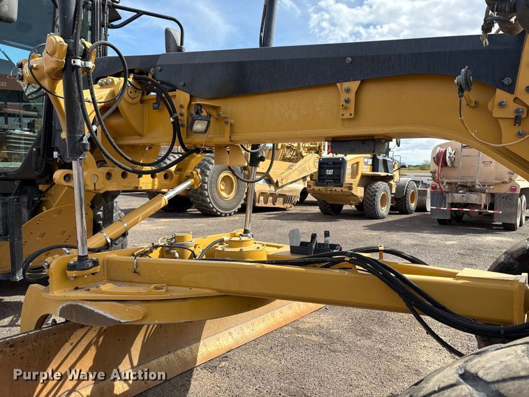 image for item EC8005 2019 Caterpillar 140M3 motor grader