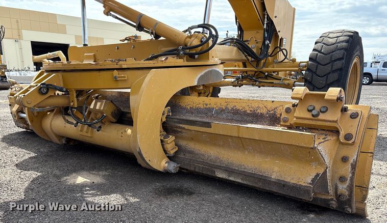 image for item EC8005 2019 Caterpillar 140M3 motor grader
