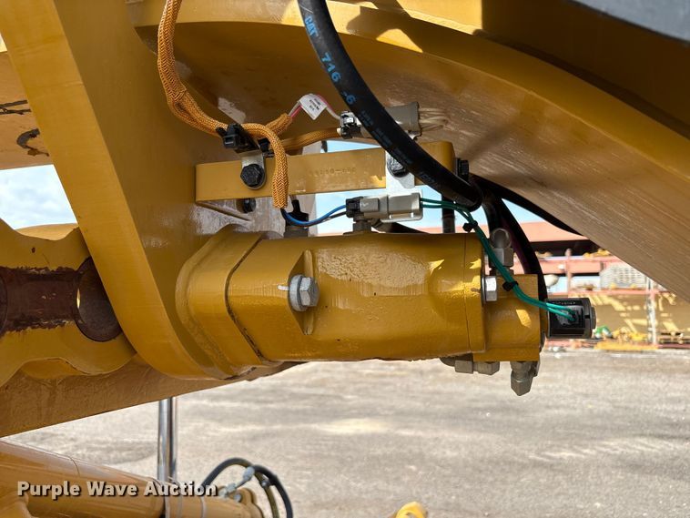 image for item EC8005 2019 Caterpillar 140M3 motor grader