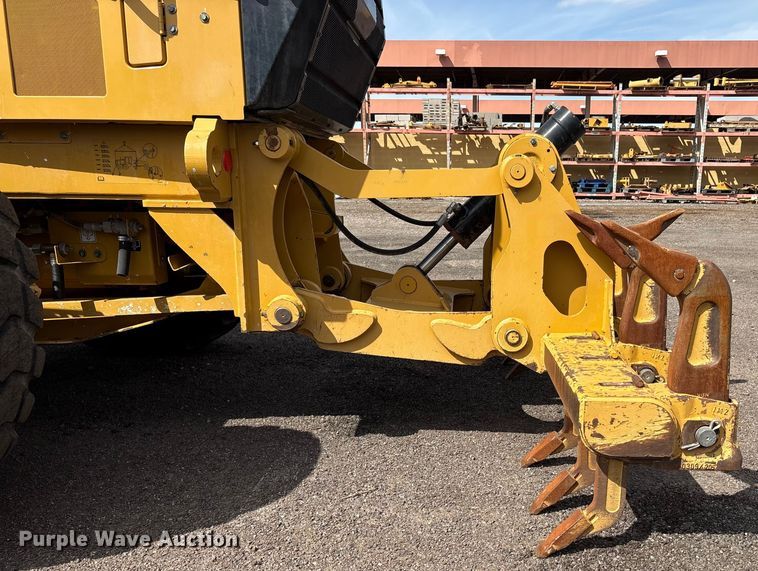 image for item EC8005 2019 Caterpillar 140M3 motor grader