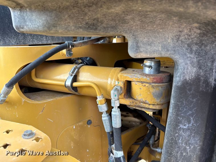 image for item EC8005 2019 Caterpillar 140M3 motor grader