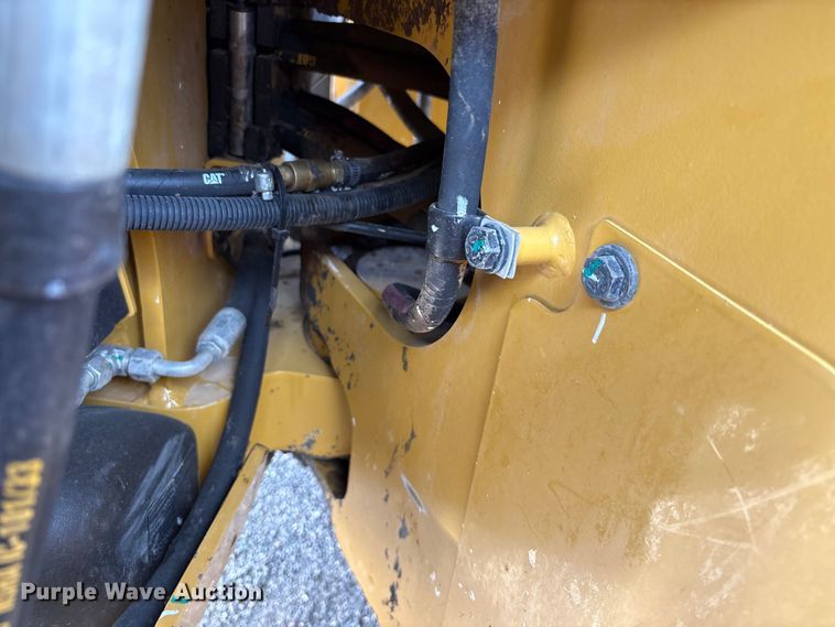 image for item EC8005 2019 Caterpillar 140M3 motor grader