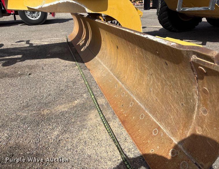 image for item EC8005 2019 Caterpillar 140M3 motor grader