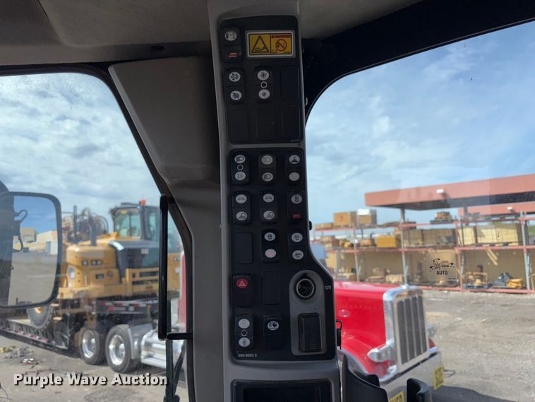 image for item EC8005 2019 Caterpillar 140M3 motor grader