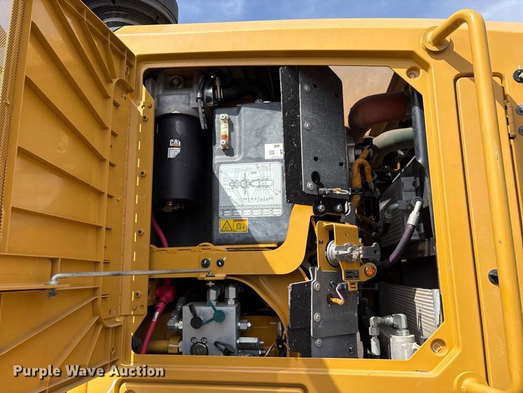 image for item EC8005 2019 Caterpillar 140M3 motor grader