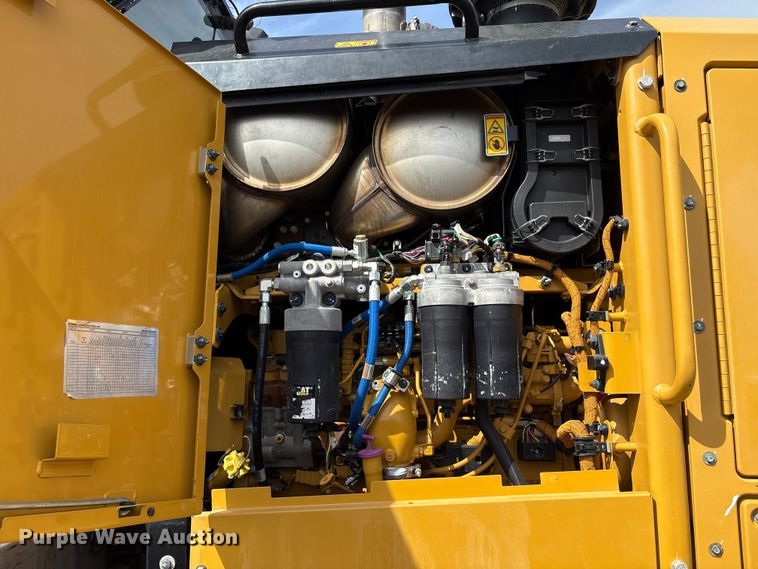 image for item EC8005 2019 Caterpillar 140M3 motor grader