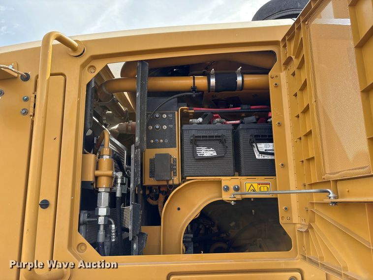 image for item EC8005 2019 Caterpillar 140M3 motor grader