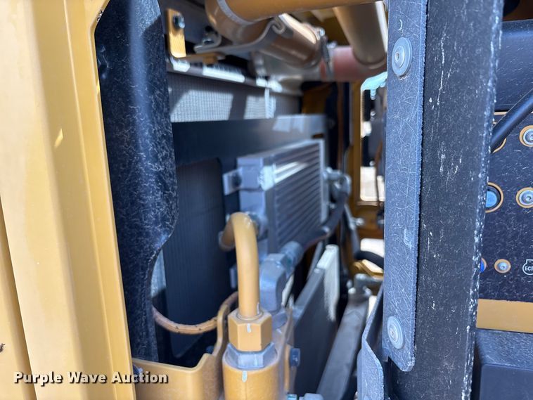 image for item EC8005 2019 Caterpillar 140M3 motor grader