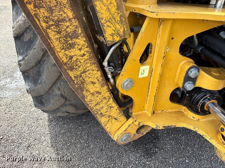 image for item EC8006 2020 Caterpillar 420F2 backhoe