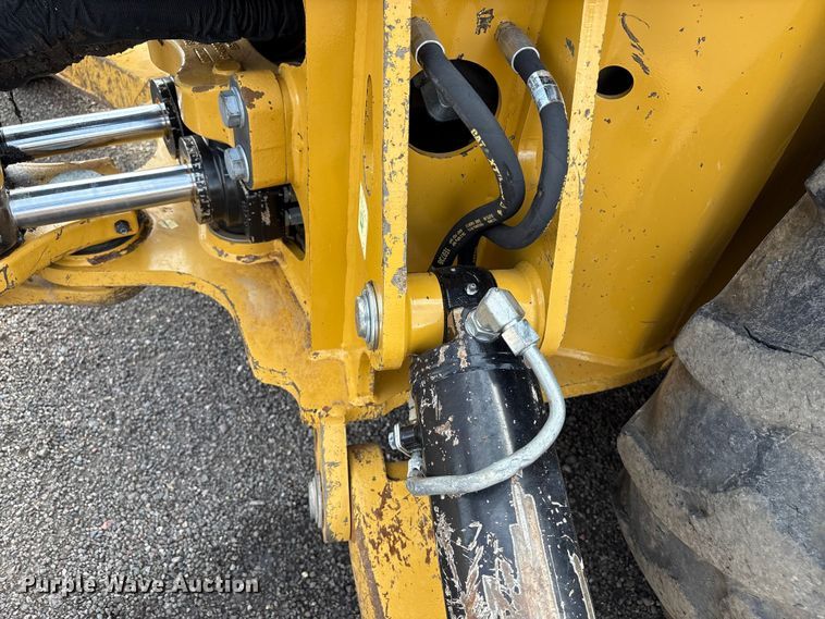 image for item EC8006 2020 Caterpillar 420F2 backhoe