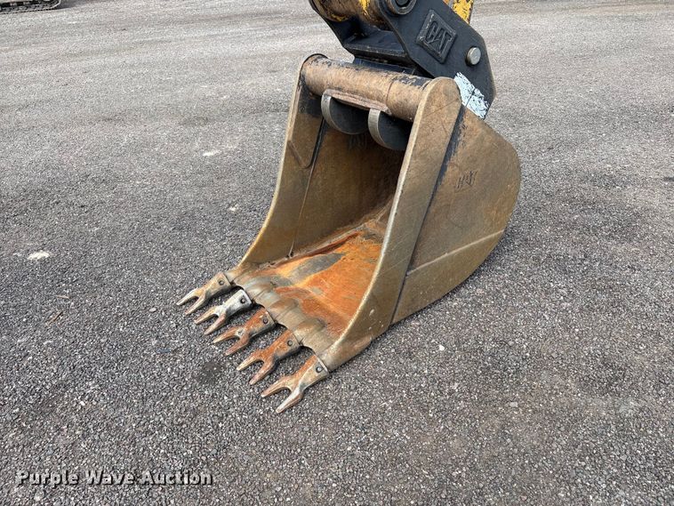 image for item EC8006 2020 Caterpillar 420F2 backhoe