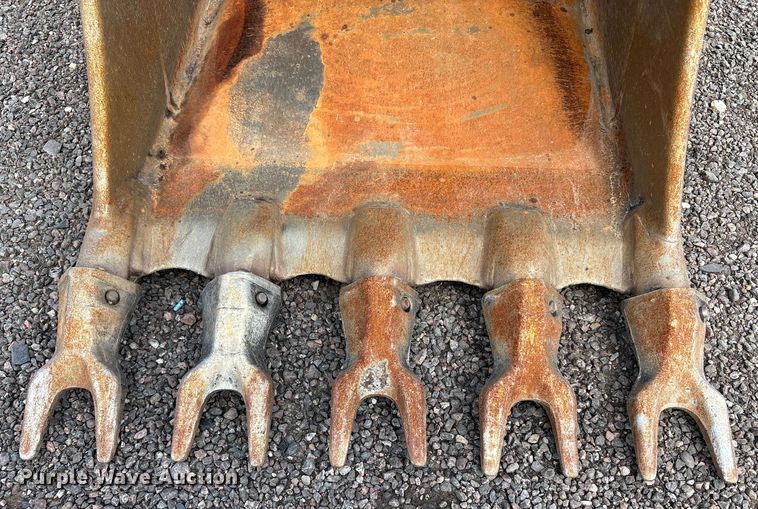 image for item EC8006 2020 Caterpillar 420F2 backhoe