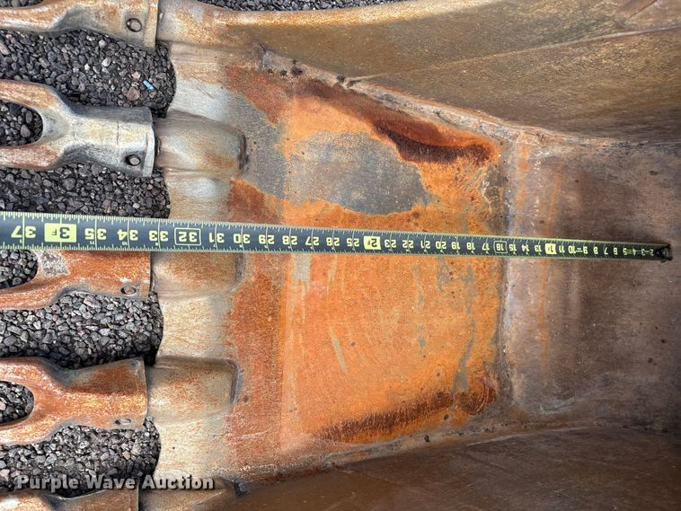 image for item EC8006 2020 Caterpillar 420F2 backhoe